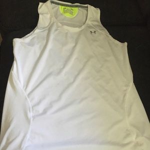 Under Armour large running tank